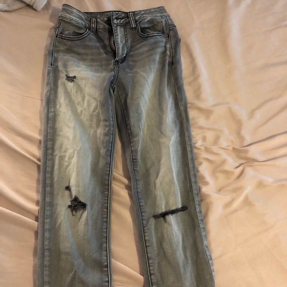 never worn american eagle grey ripped jeans